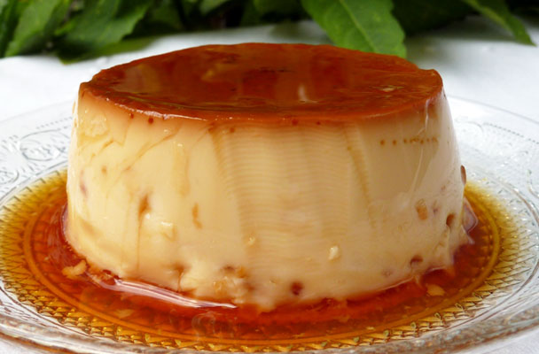 La crème caramel - Il dolce a cucchiaio più famoso, la crème caramel è una ricetta facilissima e a prova di principiante