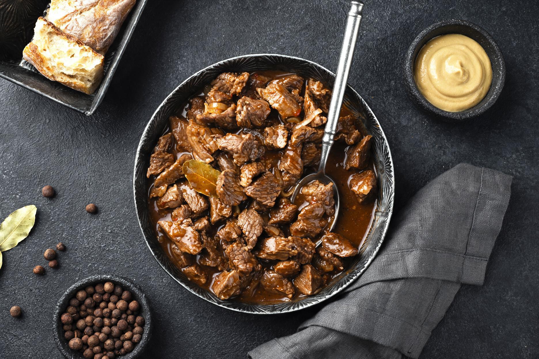 spezzatino-manzo-birra-carbonade