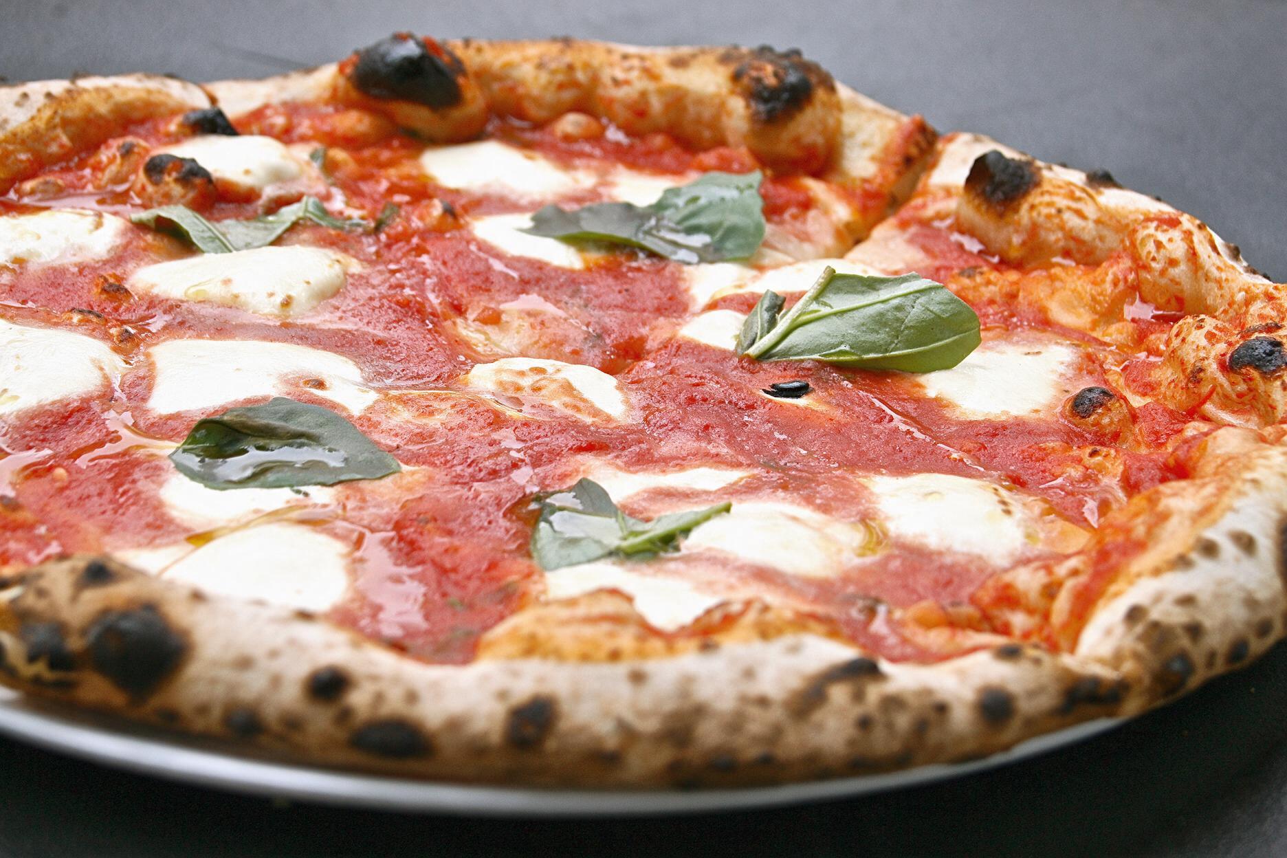 pizza-margherita