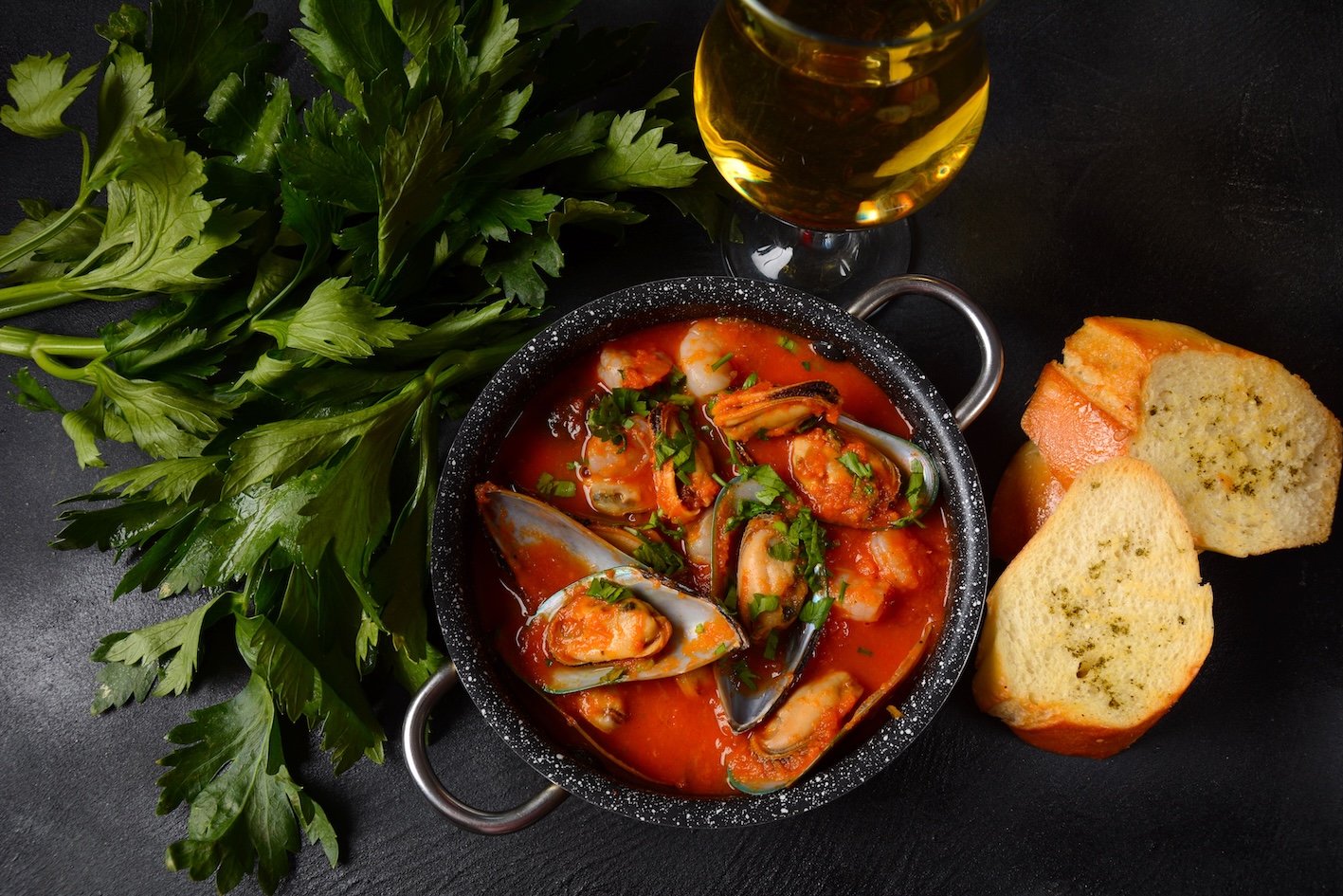 zarzuela-zuppa-crostacei-mandorle