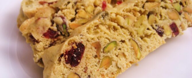 cantucci-pistacchi-mirtilli