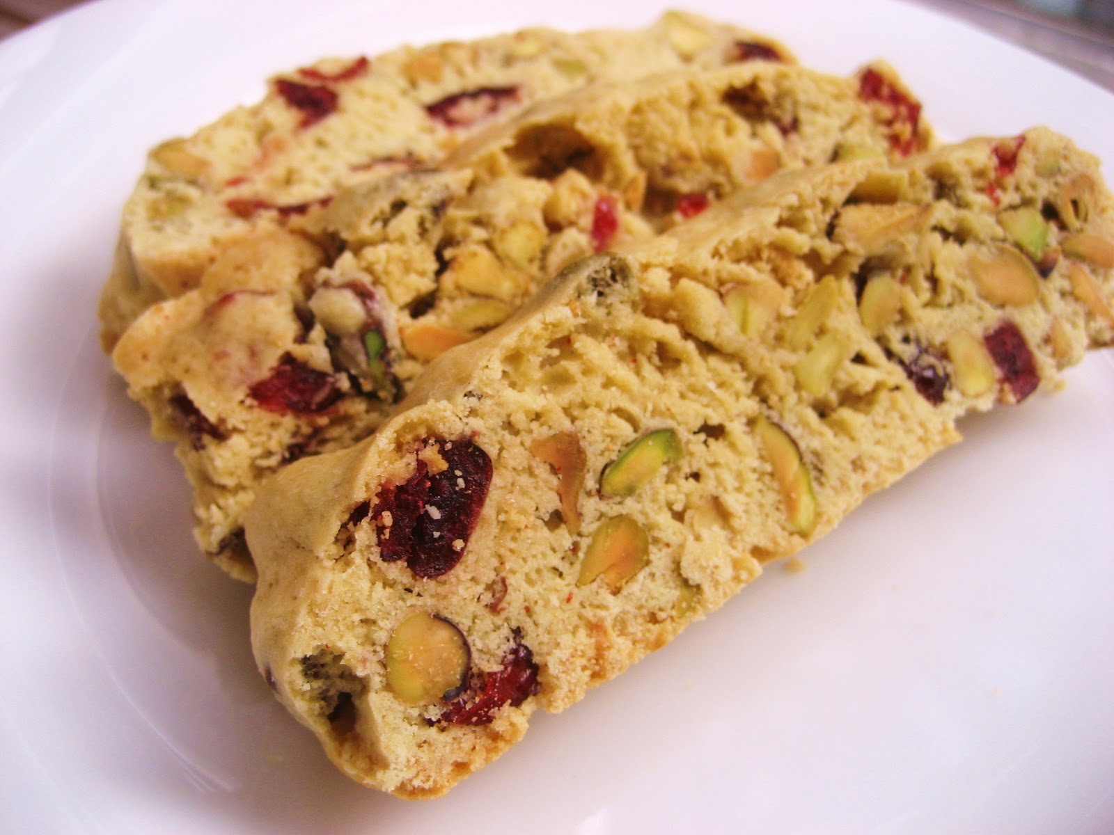 cantucci-pistacchi-mirtilli