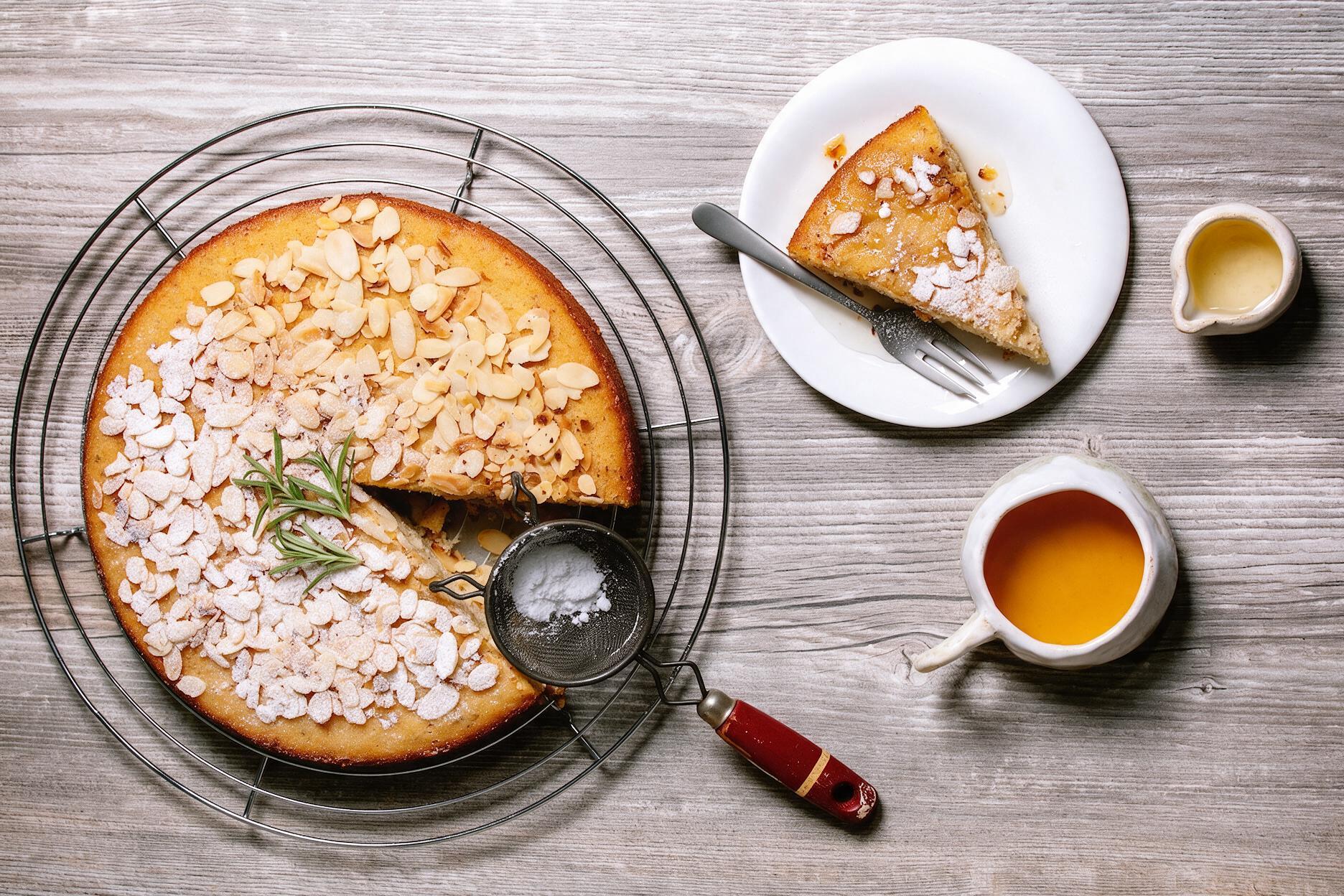 cake-pasta-mandorle