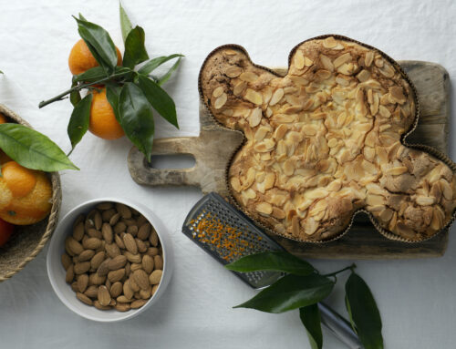 Cake con pasta di mandorle e fiori d’arancio