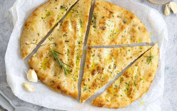 Schiacciata-aglio-olio-rosmarino