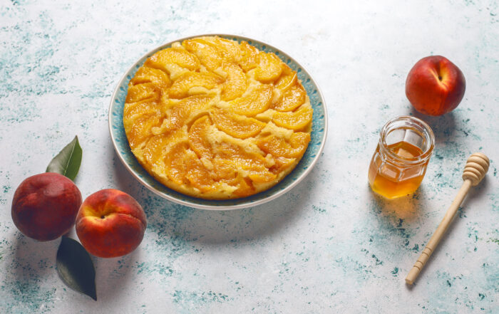 tatin-pesche-crema