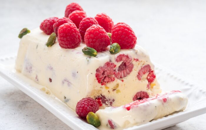 semifreddo-meringa-lamponi-pistacchi