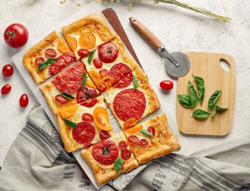 Torta salata con pomodori e provola al limone
