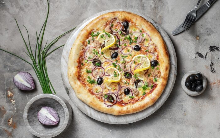 pizza-tonno-cipolle-limone